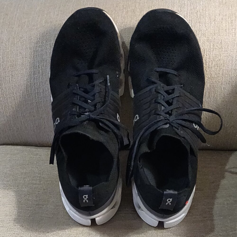 On Running Cloudswift Men's Black Running Shoe Si… - image 5